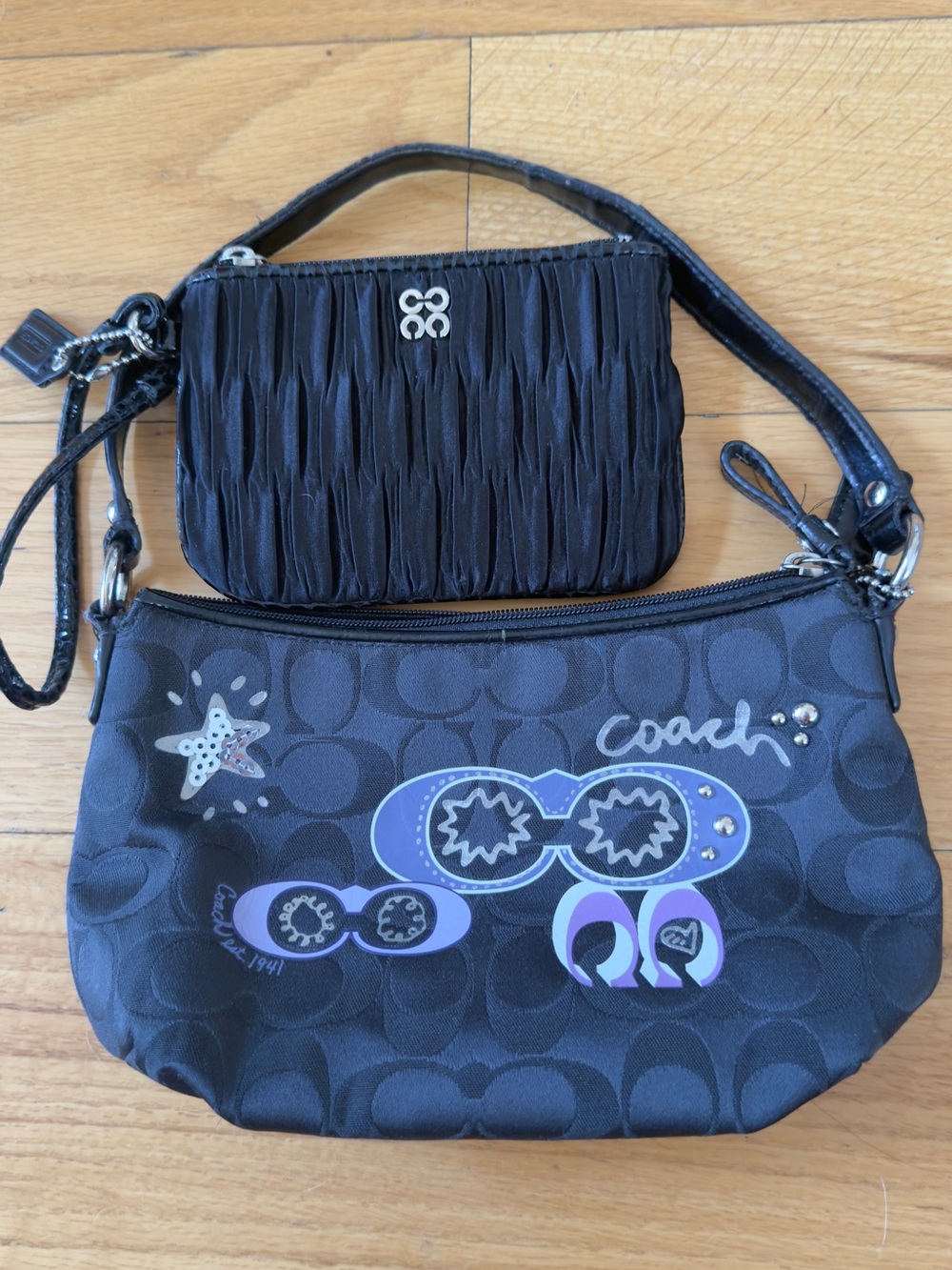 Vintage Y2K Coach Daisy Pop Optic sunglasses Demi purse and wristlet bundle.